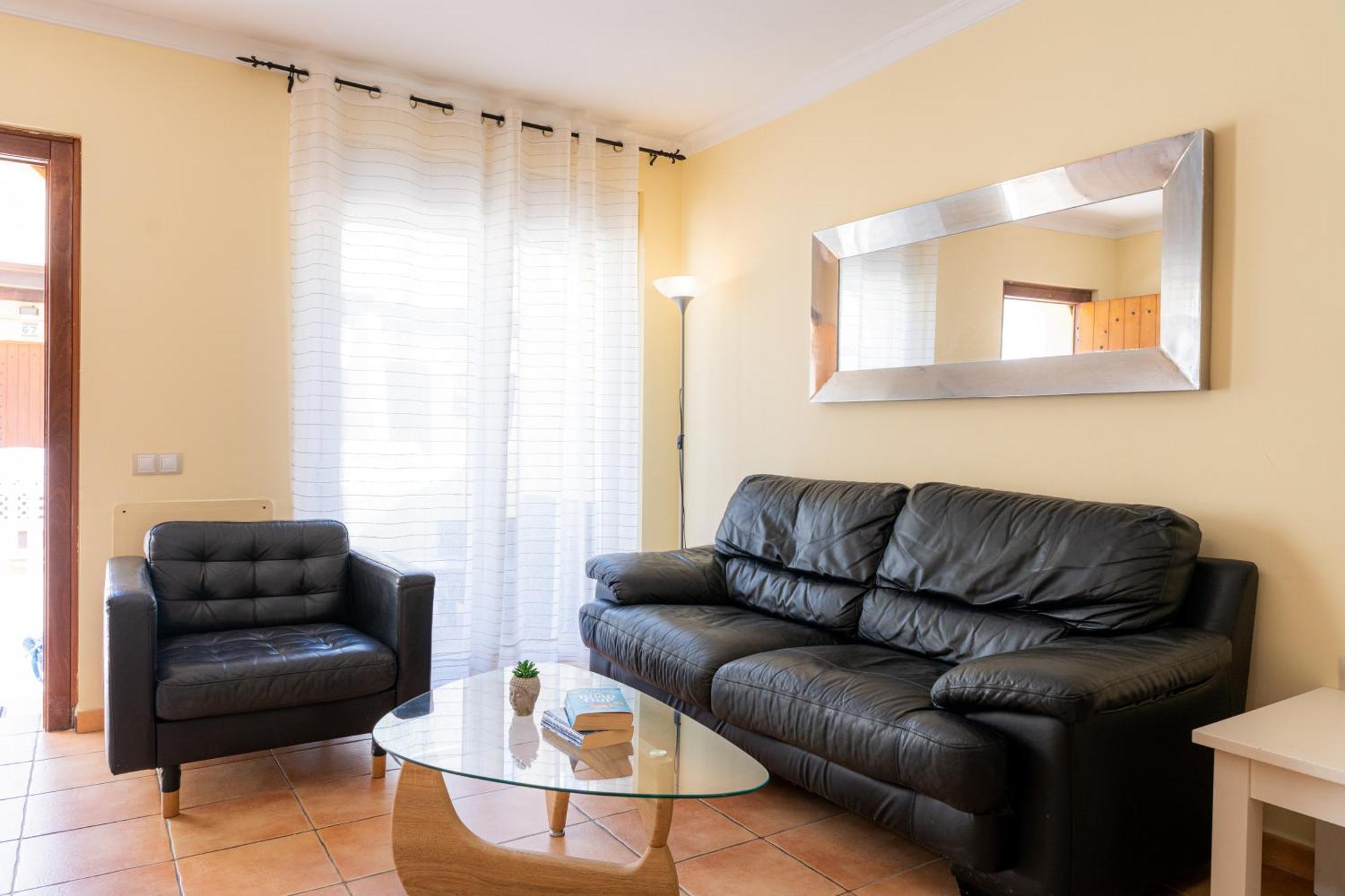Villas Y Apartamentos El Sultan คอร์ราเลโฮ ภายนอก รูปภาพ